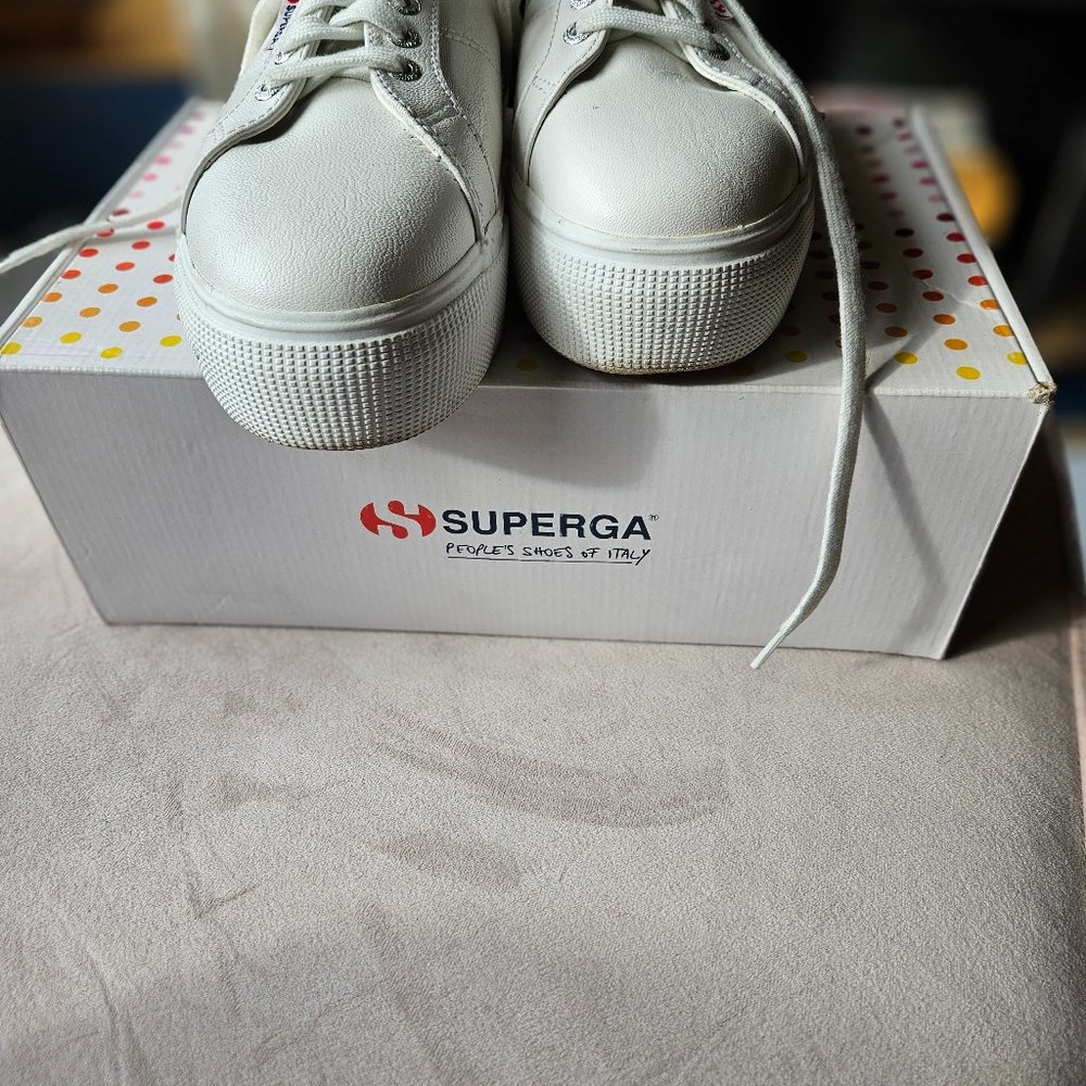 SUPERGA 2790 NAPPA LEATHER SUPER PLATFORM LACE-UP SNEAKERS  Men's size 8/Women's